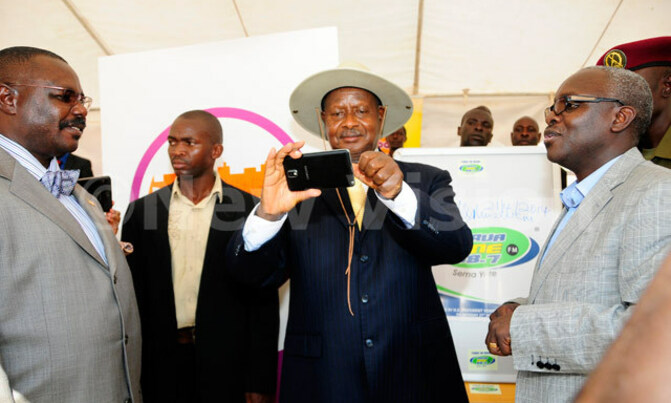 Museveni launches Arua One and Urban TV, takes #Selfie Museveni launches Arua One and Urban TV, takes #Selfie
