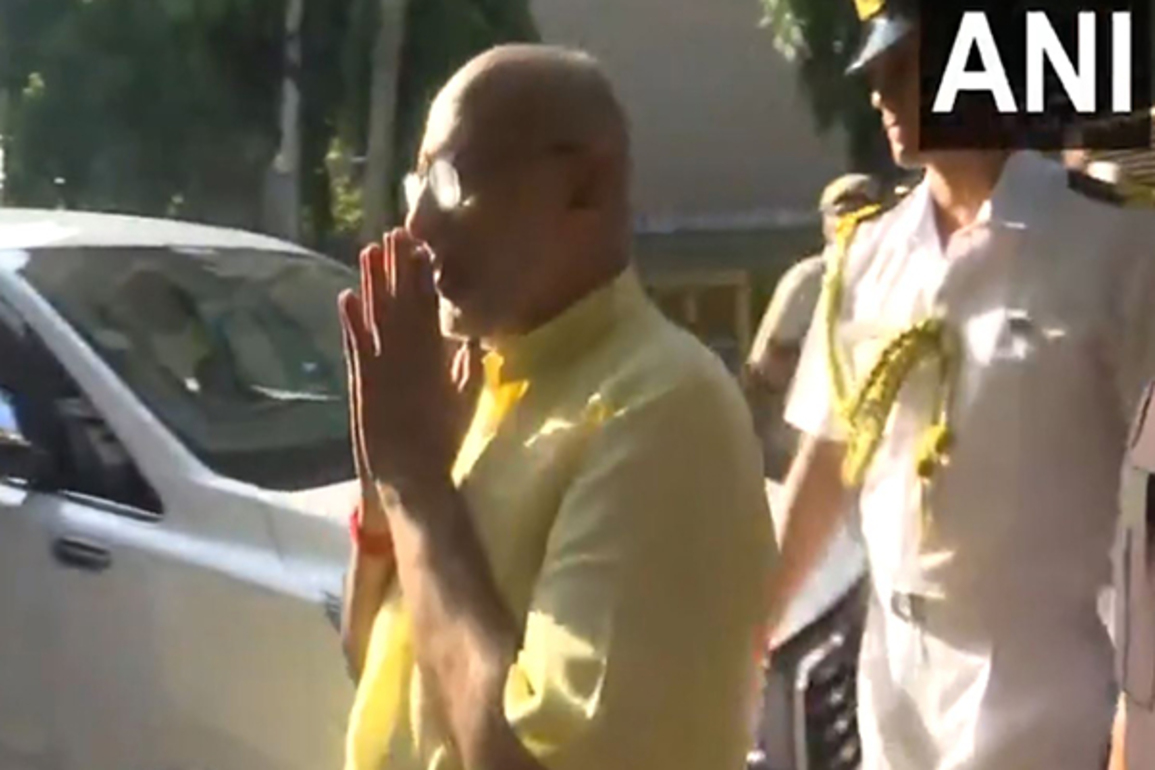 Vice Presidential Election: CP Radhakrishnan offer prayers at Ram temple in Lodhi Road hours before voting begins