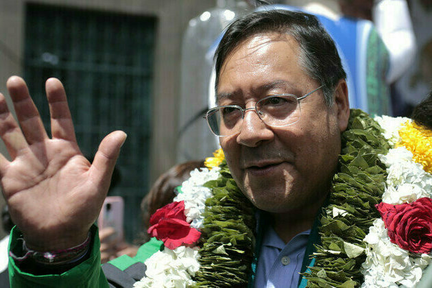 Stop using the US dollar  Bolivian President
