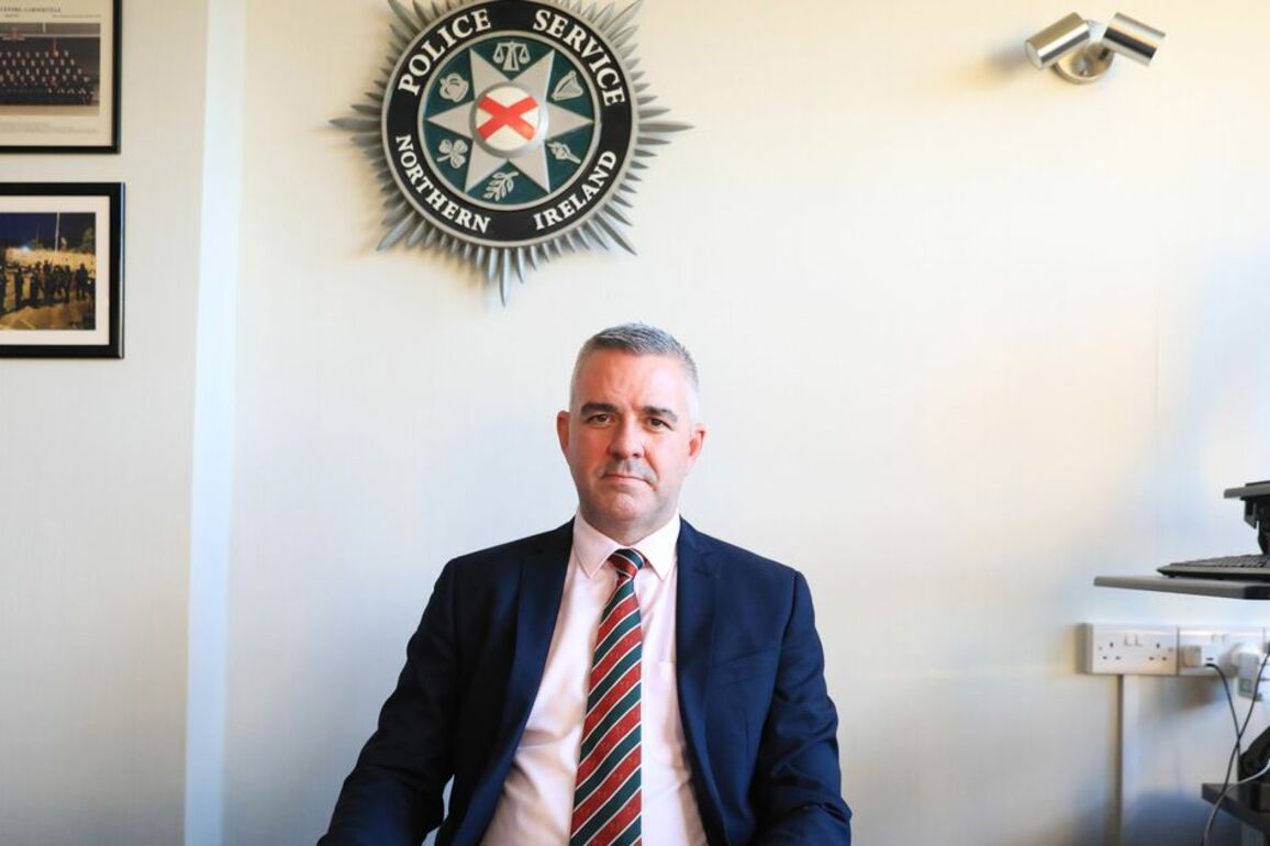 PSNI at 'breaking point'&nbsp;amid funding crisis, Police Federation chairman warns