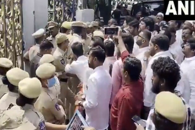 Hyderabad: BRS party corporators protest at Municipal Corporation office over name change of Annapurna Canteen