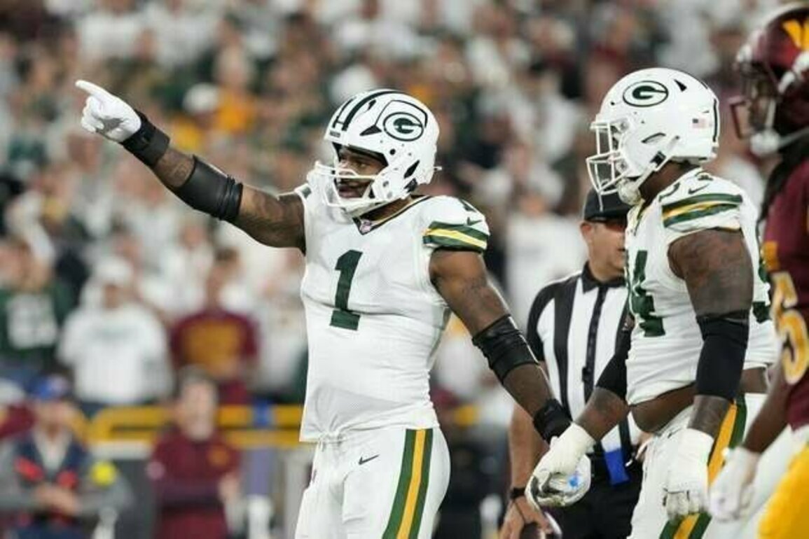 Before reunion Sunday, Jerry Jones recalls teams 'mitigating Micah Parsons'