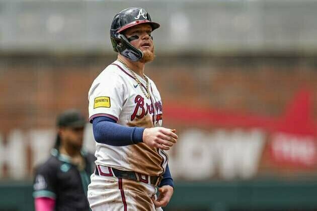 Report: OF Alex Verdugo clears waivers, released by Braves