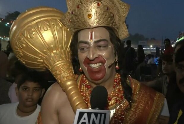 "Good will always win over evil...": Vindu Dara Singh who enacted role Lord Hanuman in Delhi Dussehra celebrations