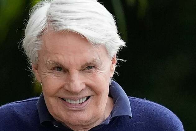 Ex-Abercrombie CEO iIncompetent For Sex Trafficking Trial,  Latest News