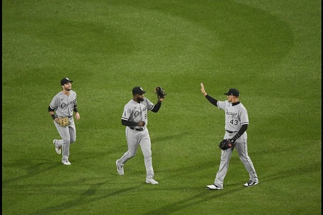 Looking to avoid 100 losses, White Sox seek rare series win