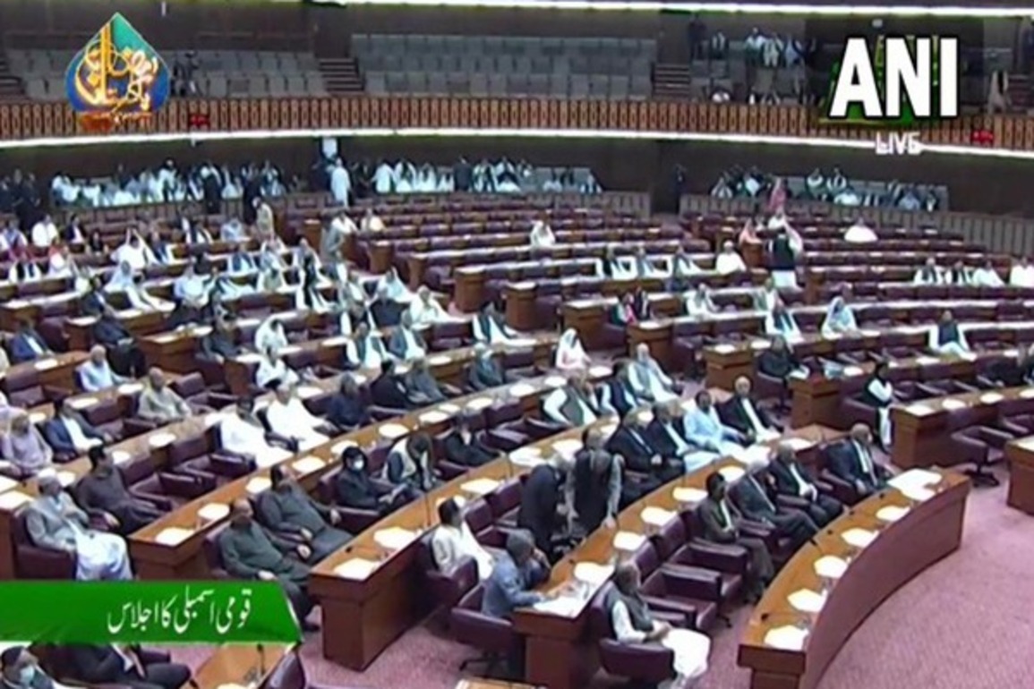 Pak: Years-long delays, escalating costs expose mismanagement in Parliament lodges project