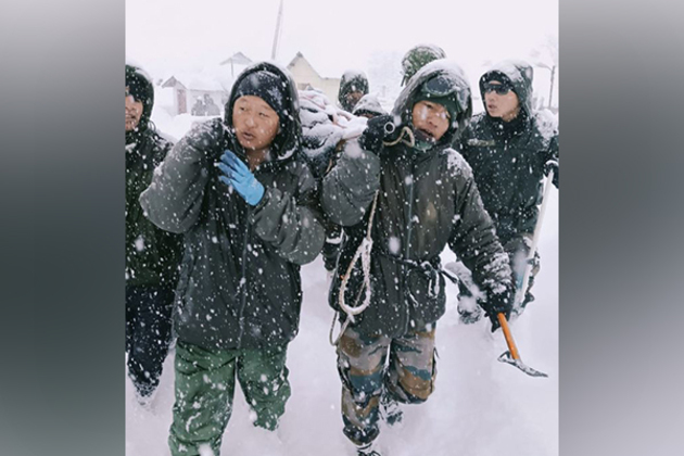 Avalanche in Uttarakhand's Chamoli, Defence Minister speaks to Uttarakhand CM assures assistance