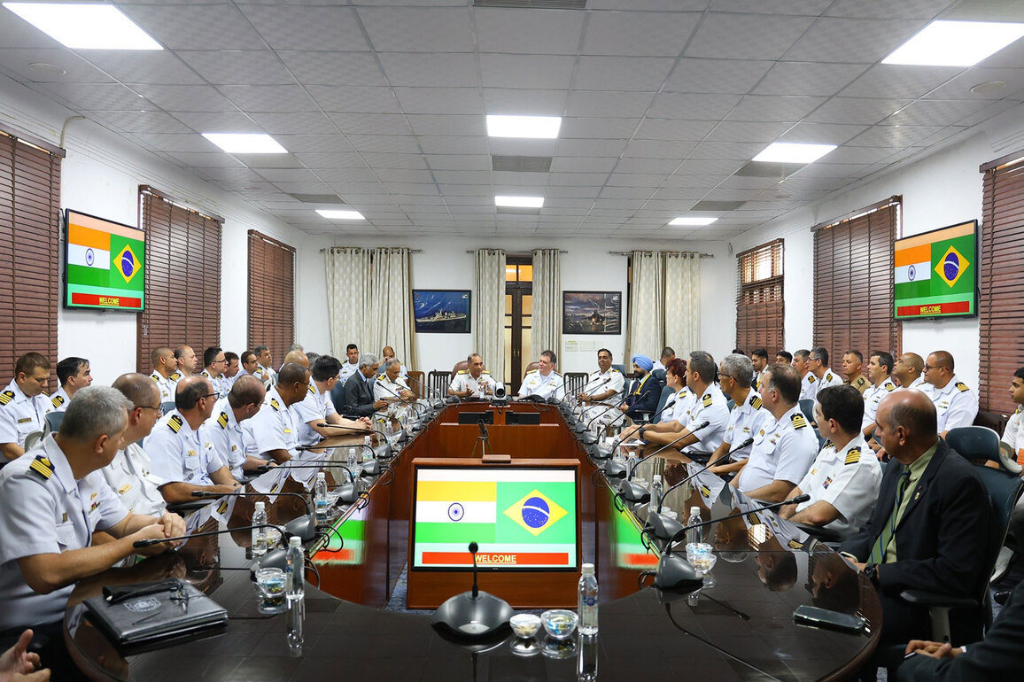 Brazilian delegation visits Naval Headquarters, holds discussions on enhancing bilateral training cooperation