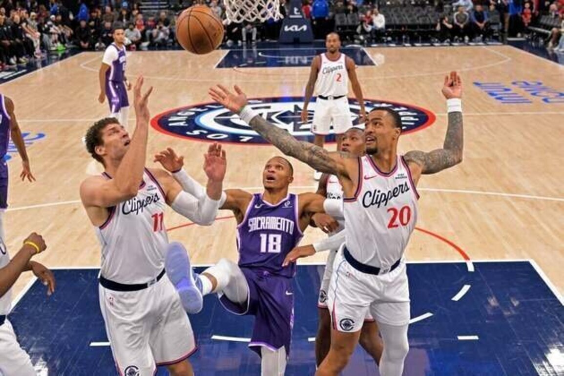 Ice-cold Kings prepare to host confident Clippers