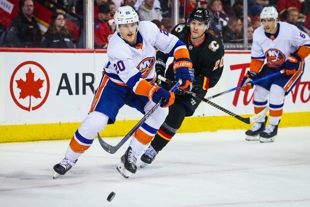 Oliver Wahlstrom's shootout goal lifts Islanders over Flames