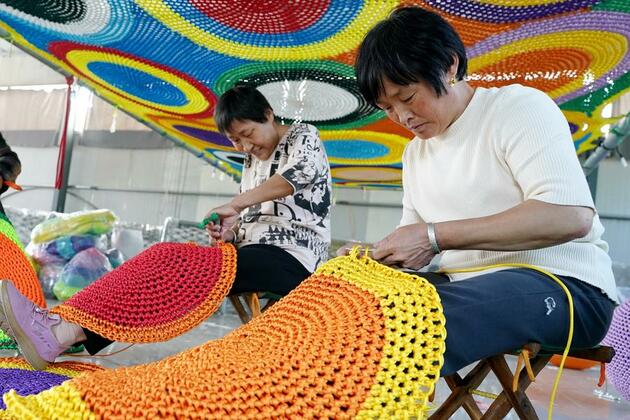 Tech boom weaves prosperity in Chinese county
