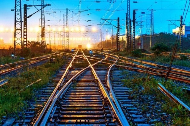 Pakistan opens first metro line after years of delays