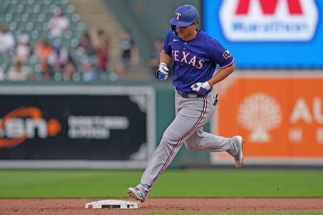 Bullish about their opening trip, Rangers return home to face Reds