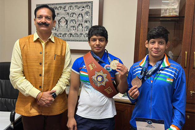 Rajasthan's wrestling stars Ashwin and Komal Verma visit Parliament, meet Sports Minister after Under-17 World Championship success