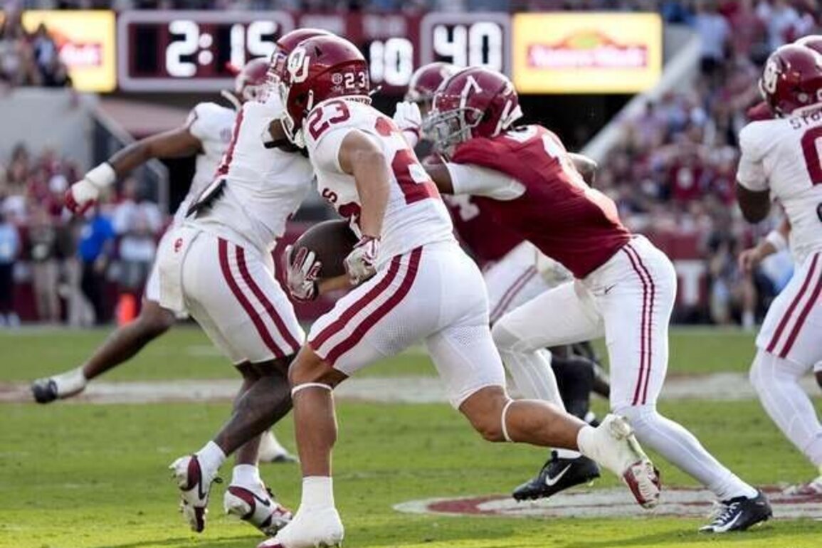 High-stake rematch: Oklahoma, Alabama clash in CFP opener