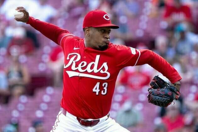 Reds activate three players from injured list