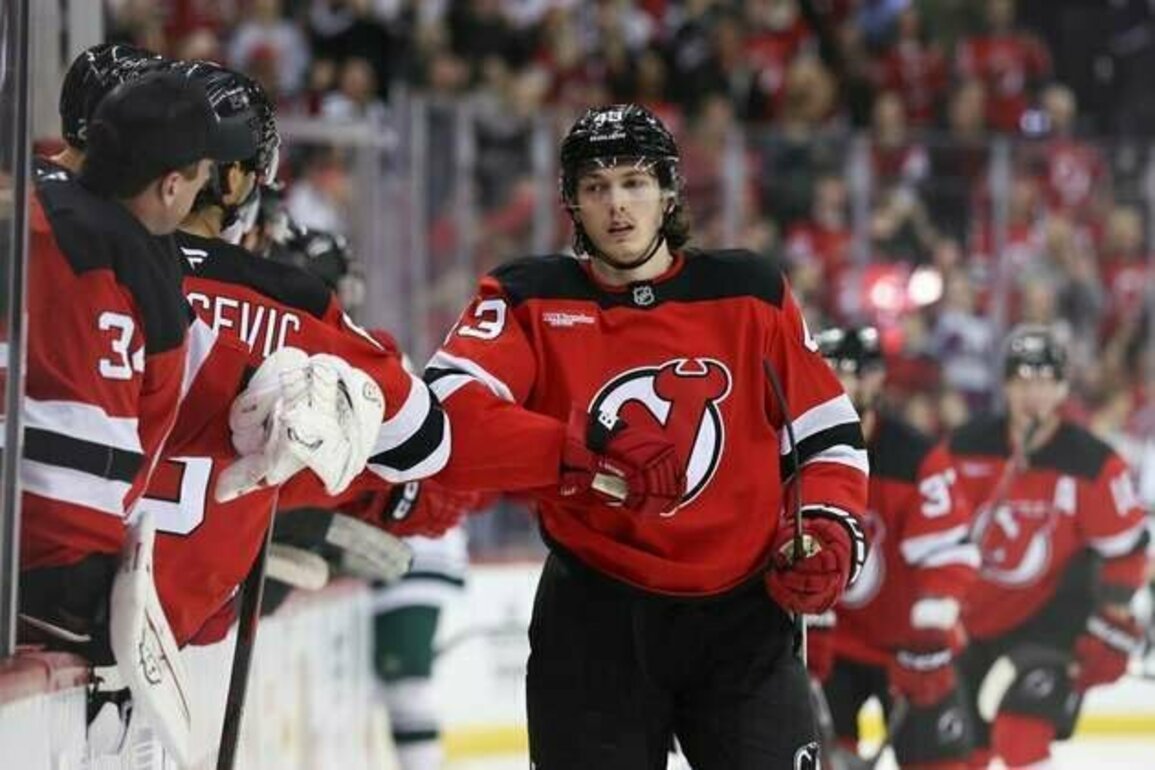 Devils' Luke Hughes on teaming with brother Quinn: 'Never say never'