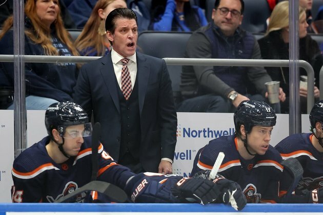 Wild card-leading Isles face tough road test in Tampa