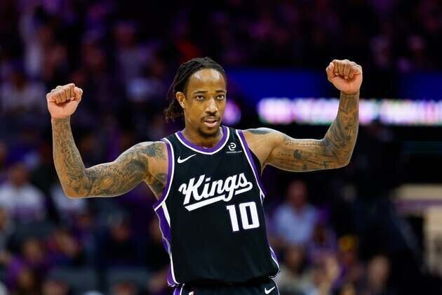 Suddenly hot Kings take aim at woeful Wizards