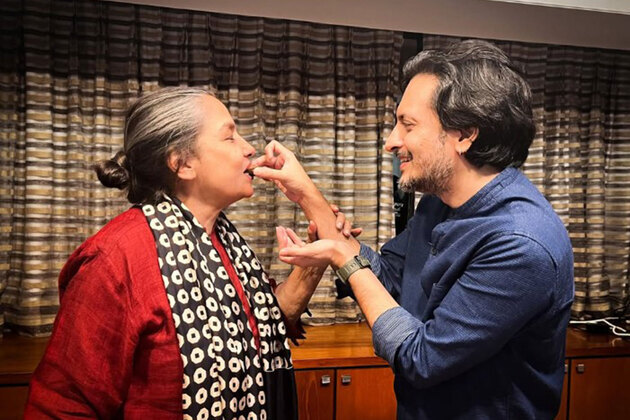 Actor Shabana Azmi boards 'Awarapan 2' cast as antagonist