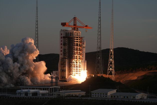 (EyesOnSci) CHINA-TAIYUAN-SATELLITE GROUP-LAUNCH (CN)