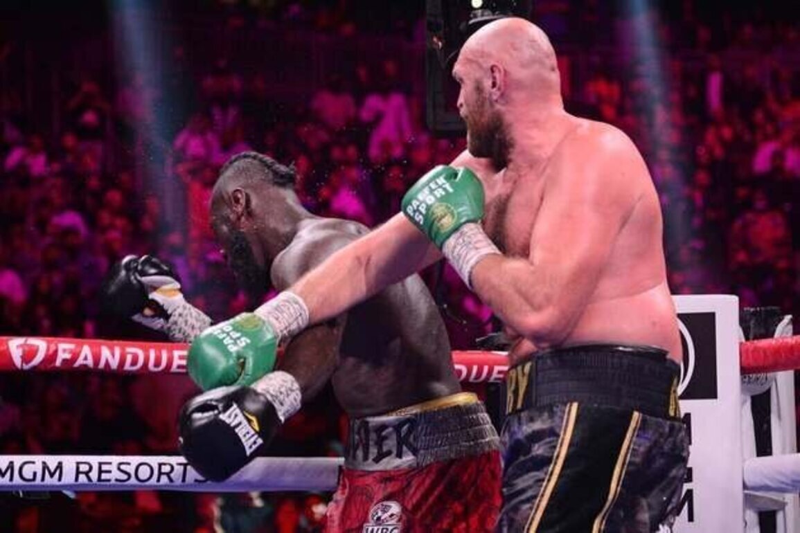 Tyson Fury's comeback fight to take place at Tottenham's stadium