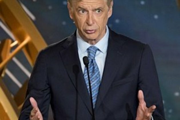 Wenger evasive over Bayern job