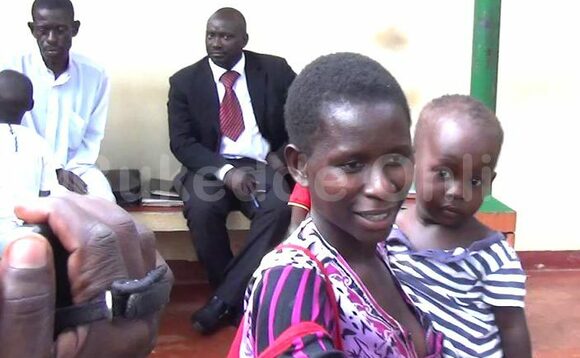 Kyozira nga yaakayimbulwa. EBIFAANANYI BYA ERIC YIGA Kyozira nga yaakayimbulwa. EBIFAANANYI BYA ERIC YIGA