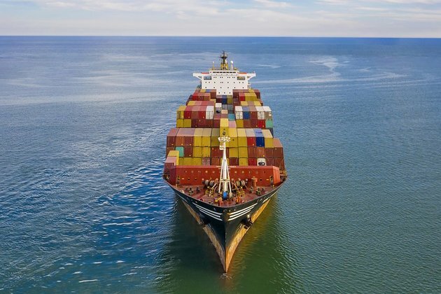 Russia-China trade smashes record customs data