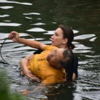 "Laowai" in China | Russian girl on graduation trip rescues drowning elderly woman in E China's Shaoxing