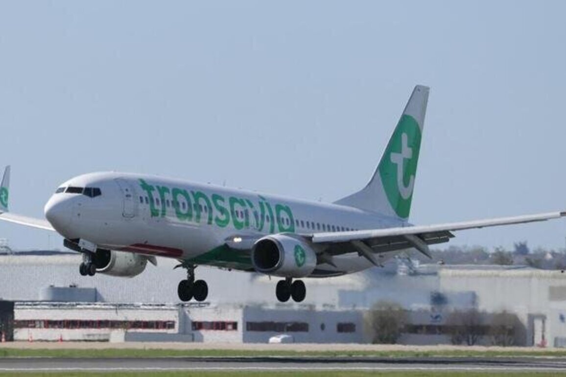 Summer holidays up in the air as Europe braces for jet fuel shortage
