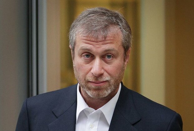 Russian tycoon Abramovich could owe UK &euro;1bn media