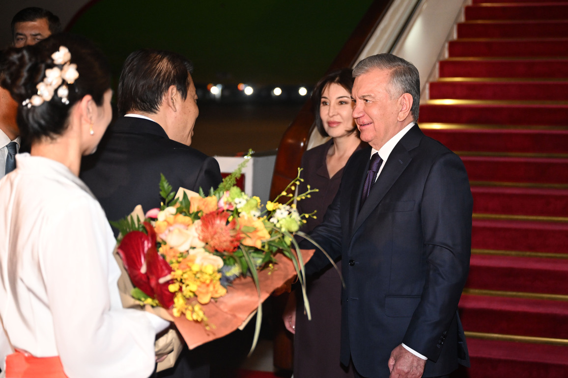 (SCO Tianjin Summit) CHINA-TIANJIN-UZBEK PRESIDENT-ARRIVAL (CN)