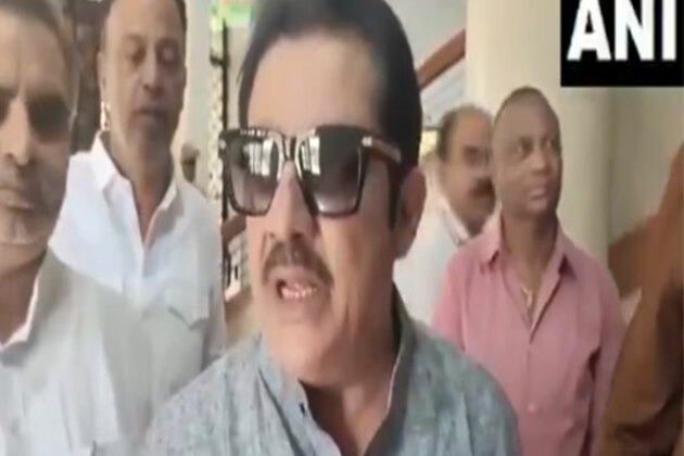 "Ready to sacrifice myself; will go to Pakistan as suicide bomber": Karnataka Minister BZ Zameer Ahmed