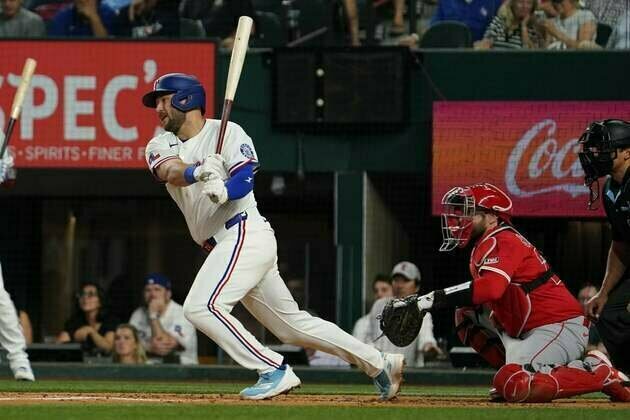 Jake Burger, Corey Seager lead Rangers past Angels