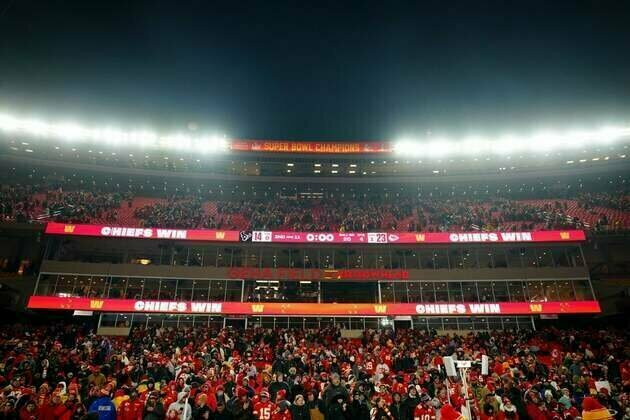 State of Kansas extends deadline for Chiefs, Royals stadium funding