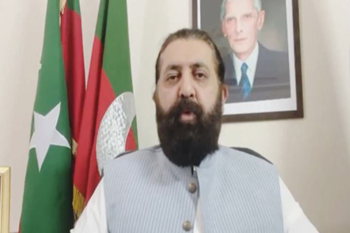 Pakistan Tehreek-e-Insaf leader criticises govt for dragging country's economy to negative trajectory