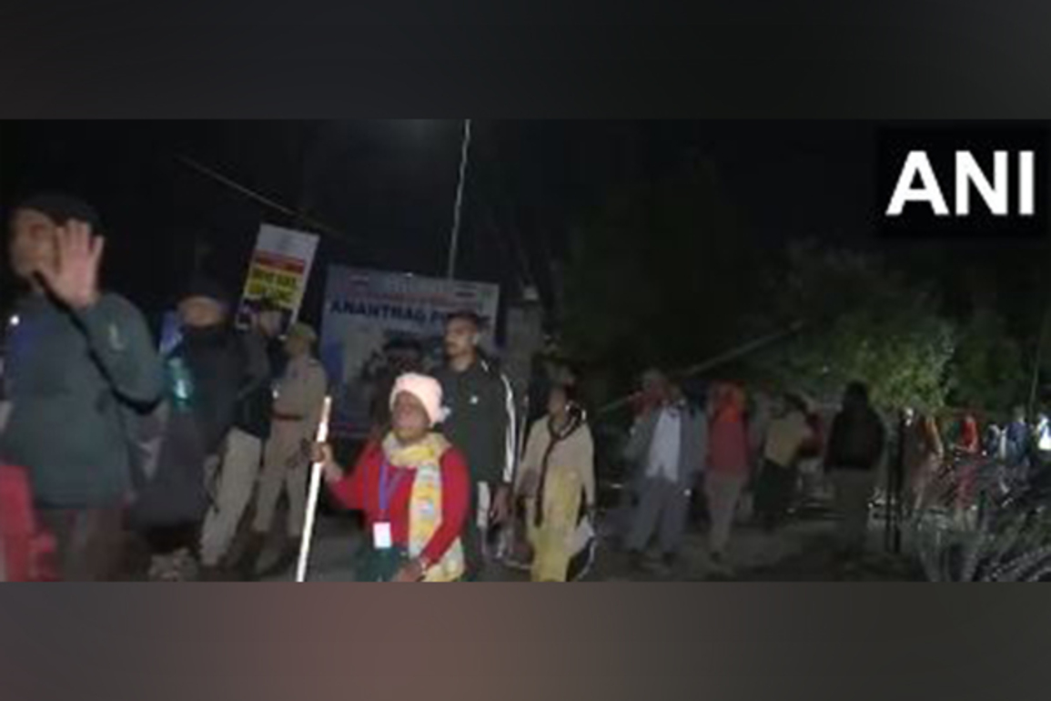 10th batch of devotees departs for Amarnath Yatra from Pahalgam's Nunwan base camp