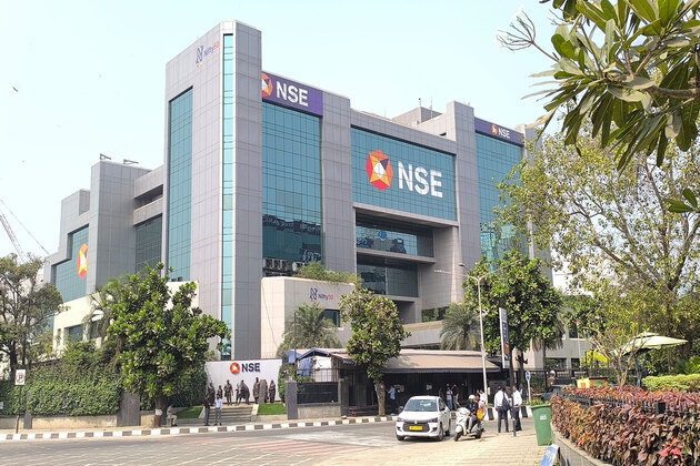 Sensex, Nifty open Weak, concerns of AI impact on IT sector continue to pressure markets