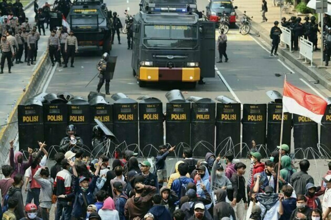 Banality of state violence: Why police in Indonesia become the people's common enemy