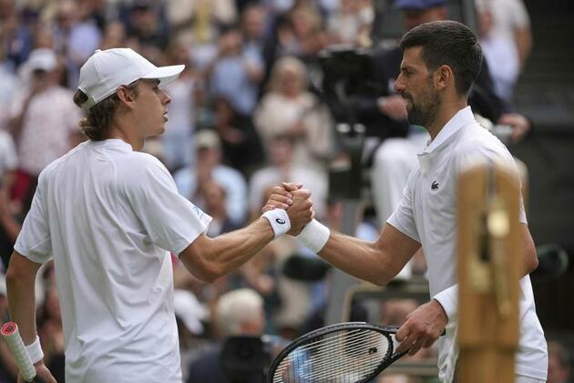 Woodbridge- &#39;Devastated&#39; Demon can learn from Djokovic