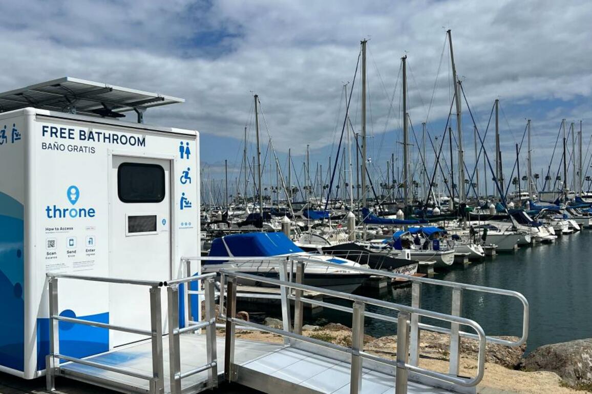 Time-restricted 'smart' toilets arrive in Long Beach