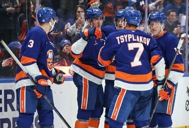 Isles edge Jets, move closer to Eastern wild-card spot