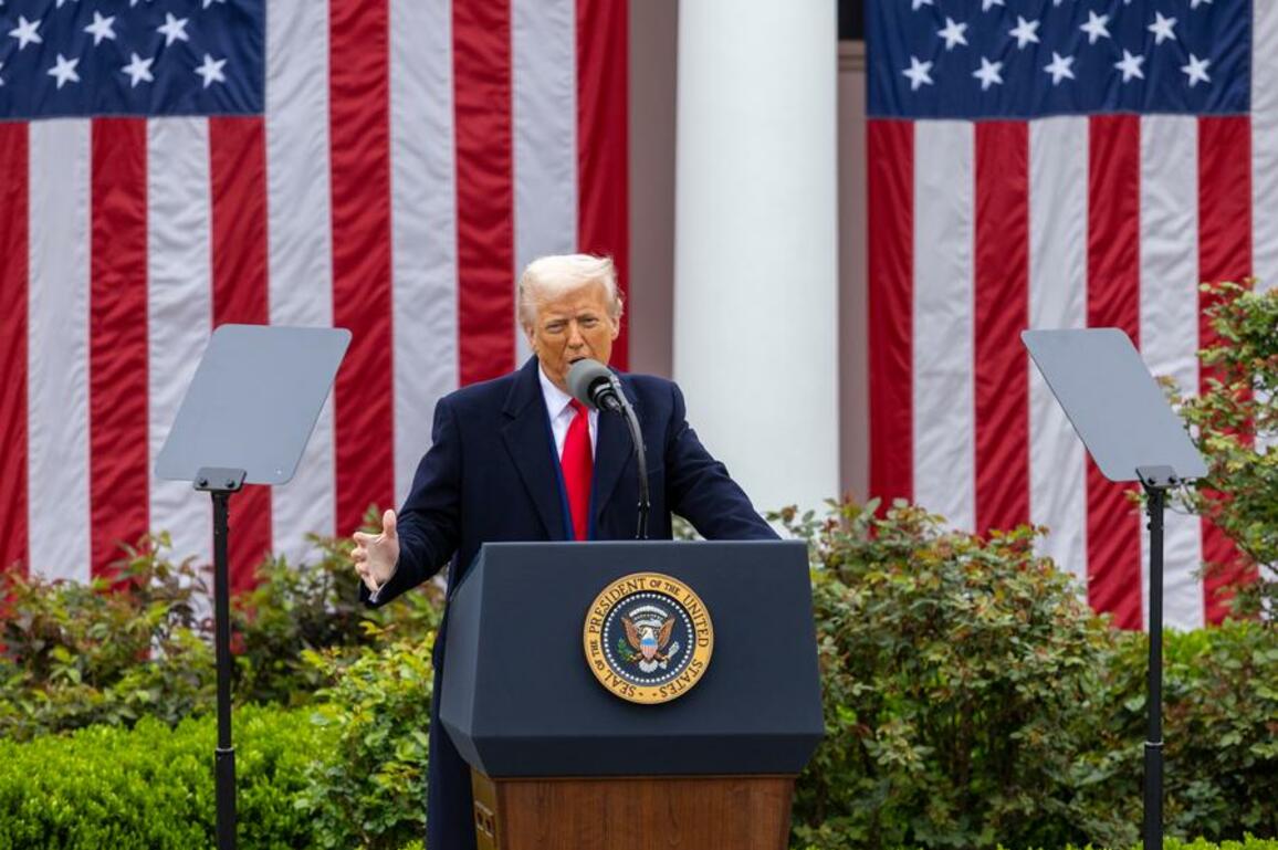 Xinhua Headlines: U.S. "reciprocal tariffs" mark severe setback for global trade