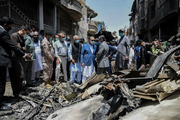 Turbulence, Warnings Before Pakistan Plane Crash Killed 97
