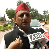 "They do not care," Akhilesh Yadav accuses UP Govt of not providing help in flood-affected area