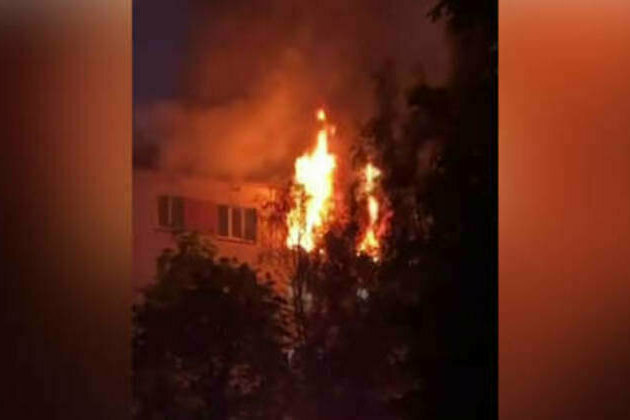 Powerful blast rocks residential building in Moscow (VIDEO)