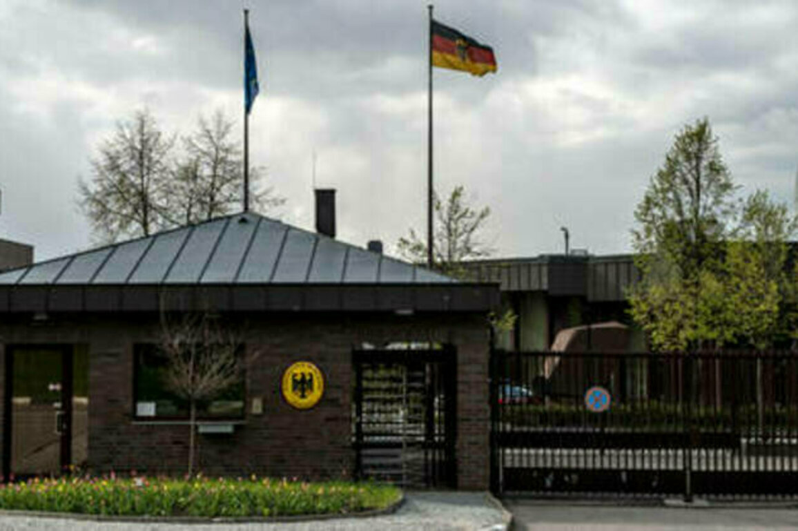 German Embassy apologizes for distorting Soviet flag(PHOTO)