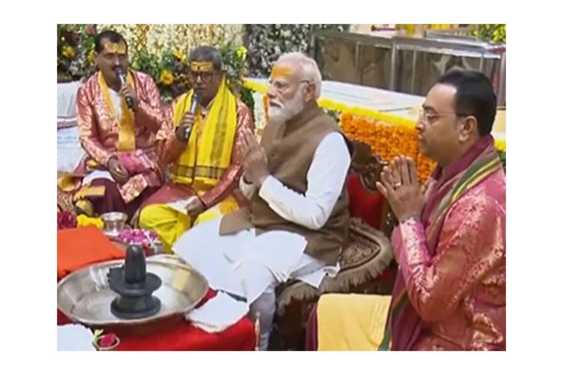 PM Modi offers prayers at Somnath Temple, attends Amrut Mahotsav in Gujarat